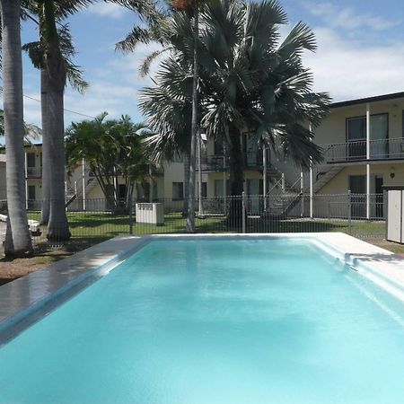 Ocean Breeze Apartments Bowen Esterno foto