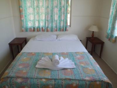 Ocean Breeze Apartments Bowen Esterno foto