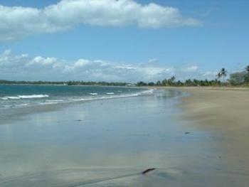 Ocean Breeze Apartments Bowen Esterno foto